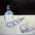 Leere Flasche mit Glas 2 von